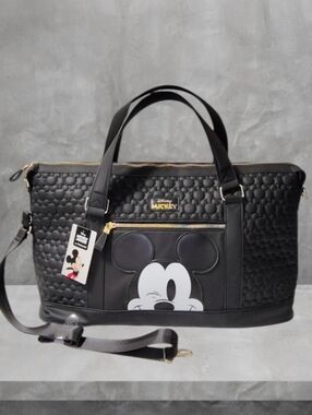 NWT Disney’s Mickey Mouse Textured Weekender Large Tote Travel Hand/Shoulder Bag
